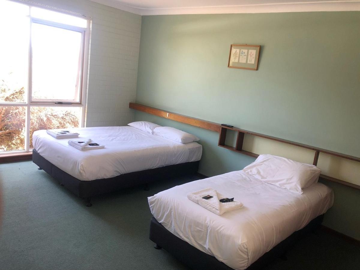Walpole Hotel Motel Eksteriør billede